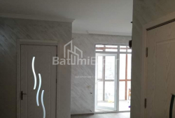 Квартира 3-комн 58 м² - Юр'ївська, Батумі