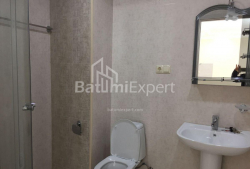 Квартира 3-комн 73 м² - Юр'ївська, Батумі