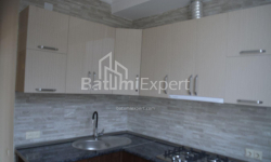 Квартира 2-комн 53 м² - Юр'ївська, Батумі