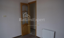 Квартира 2-комн 53 м² - Юр'ївська, Батумі