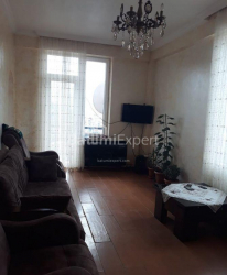 Квартира 3-комн 65 м² - Юр'ївська, Батумі