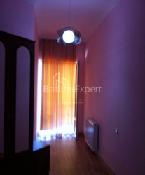 Квартира 3-комн 90 м² - Стефана Зубалашвiлi, Батумі