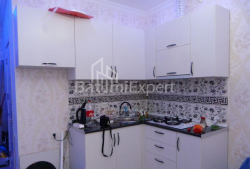 Квартира 3-комн 43 м² - Шерифа Хімшіашвілі, Батумі