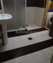 Квартира 3-комн 80 м² - Михайла Лермонтова, Батумі
