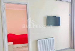 Квартира 2-комн 44 м² - Шерифа Хімшіашвілі, Батумі