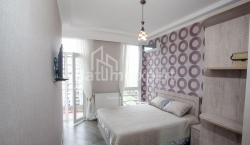 Квартира 5-комн 136 м² - Зураба Горгiладзе, Батумі