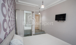 Квартира 5-комн 136 м² - Зураба Горгiладзе, Батумі