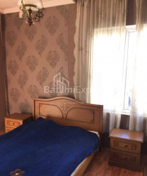 Квартира 3-комн 65 м² - Шерифа Хімшіашвілі, Батумі
