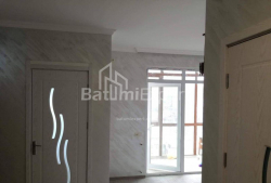 Квартира 3-комн 48 м² - Юр'ївська, Батумі