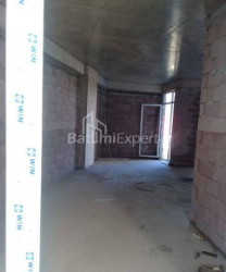 Квартира 4-комн 73 м² - Юр'ївська, Батумі