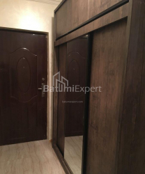 Квартира 3-комн 50 м² - Вахтанга Горгасалі, Батумі