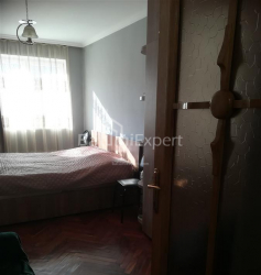 Квартира 3-комн 90 м² - Зураба Горгiладзе, Батумі
