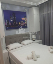 Квартира 3-комн 45 м² - Юр'ївська, Батумі