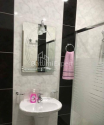 Квартира 3-комн 70 м² - Зураба Горгiладзе, Батумі