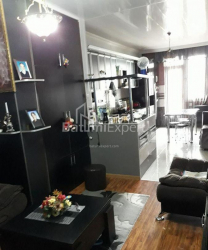 Квартира 5-комн 102 м² - Юр'ївська, Батумі