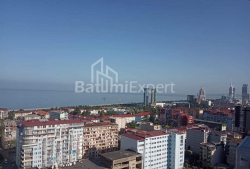 Квартира 2-комн 43 м² - Вахтанга Горгасалі, Батумі