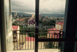 Квартира 3-комн 33 м² - Юр'ївська, Батумі