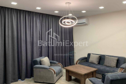 Квартира 2-комн 56 м² - Давида Агмашенеблі, Батумі