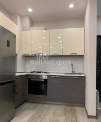 Квартира 2-комн 56 м² - Давида Агмашенеблі, Батумі