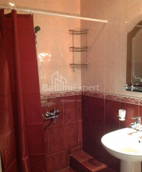 Квартира 2-комн 62 м² - Генерала Аслана Абашидзе, Батумі