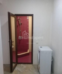 Квартира 2-комн 50 м² - Ангiса, Батумі