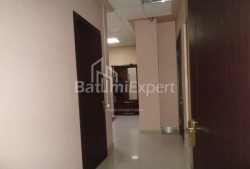Квартира 3-комн 151 м² - Юр'ївська, Батумі