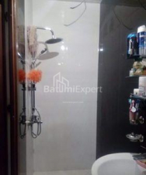 Квартира 3-комн 60 м² - Михайла Лермонтова, Батумі