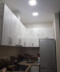 Квартира 2-комн 43 м² - Зураба Горгiладзе, Батумі