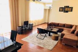 Квартира 3-комн 94 м² - Руставелі, Батумі