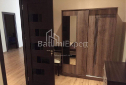 Квартира 85 м² - Зураба Горгiладзе, Батумі, Грузія