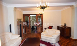 Квартира 4-комн 120 м² - Зураба Горгiладзе, Батумі