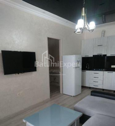 Квартира 3-комн 48 м² - Юр'ївська, Батумі