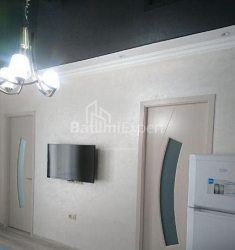 Квартира 3-комн 48 м² - Юр'ївська, Батумі