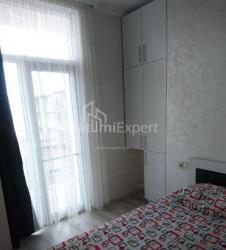 Квартира 3-комн 48 м² - Юр'ївська, Батумі