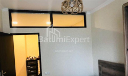 Квартира 4-комн 95 м² - Юр'ївська, Батумі