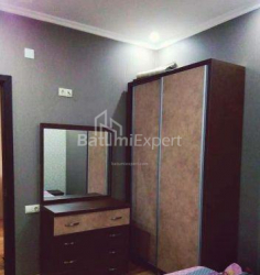 Квартира 3-комн 70 м² - Юр'ївська, Батумі