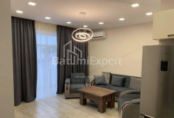 Квартира 2-комн 56 м² - Юр'ївська, Батумі