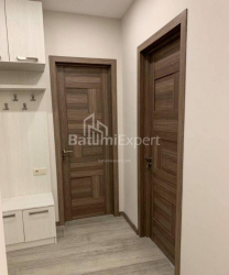 Квартира 2-комн 56 м² - Юр'ївська, Батумі
