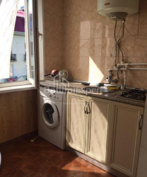 Квартира 1-комн 30 м² - Зураба Горгiладзе, Батумі