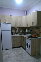 Квартира 3-комн 55 м² - Шерифа Хімшіашвілі, Батумі
