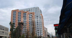 Квартира 3-комн 56 м² - Oлександра Пушкiна, Батумі