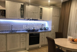 Квартира 3-комн 80 м² - Юсуфа Кобаладзе, Батумі