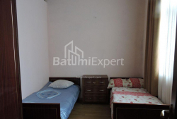 Квартира 3-комн 70 м² - Юр'ївська, Батумі