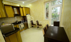 Квартира 4-комн 95 м² - Ніко Піросмані, Батумі