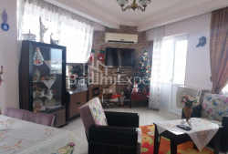 Квартира 3-комн 86 м² - Зураба Горгiладзе, Батумі