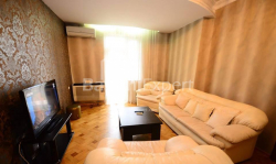 Квартира 3-комн 95 м² - Ніко Піросмані, Батумі