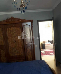 Квартира 3-комн 64 м² - Михайла Лермонтова, Батумі