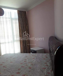 Квартира 3-комн 64 м² - Михайла Лермонтова, Батумі