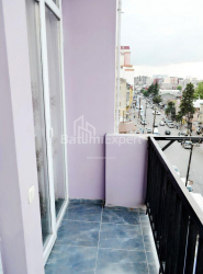 Квартира 3-комн 60 м² - Oлександра Пушкiна, Батумі