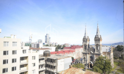 Квартира 3-комн 74 м² - Юр'ївська, Батумі